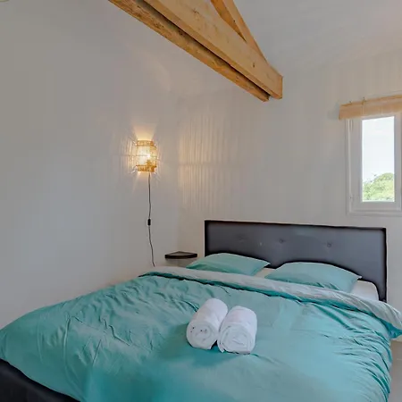 Bellevue - Cosy Op Kamp alanı